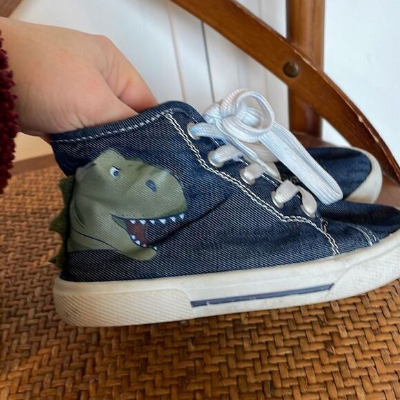 Boys size 11 sneaker bundle Cat & Jack Carter’s - Picture 8 of 11